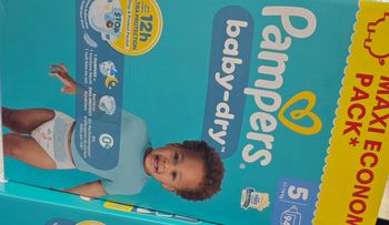 94 couches pampers taille 5