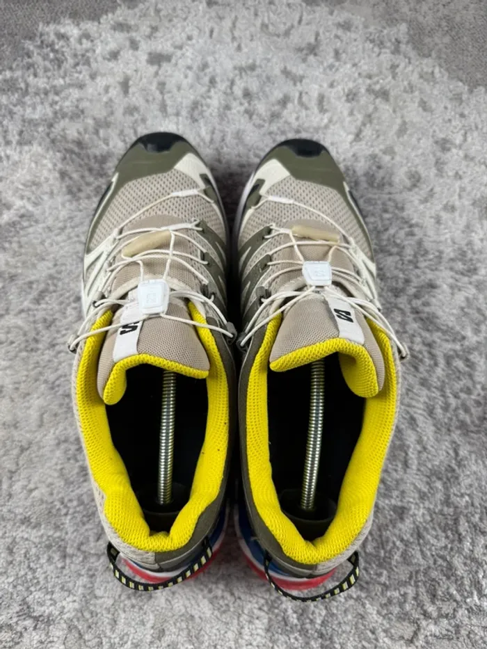 Salomon XA Pro 3D V9 - Beige & Multicolor - Blue & Yellow & Red - photo numéro 16