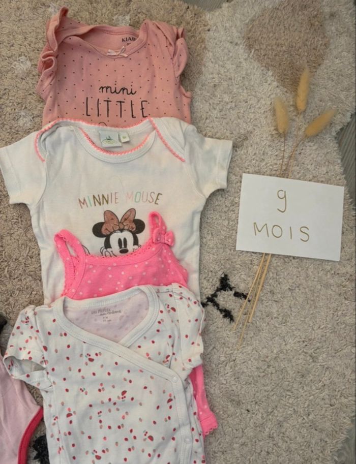 Lot bodys fille 9 mois - photo numéro 3