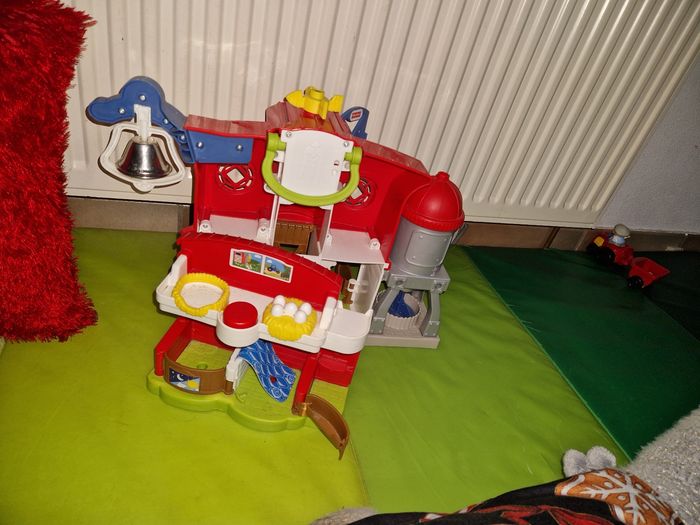 Grande ferme little People - photo numéro 2