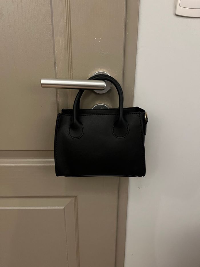 🖤 Petit sac noir élégant 🖤 - photo numéro 5