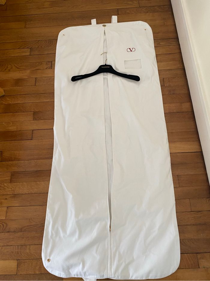 Housse de vêtements, Valentino - photo numéro 2