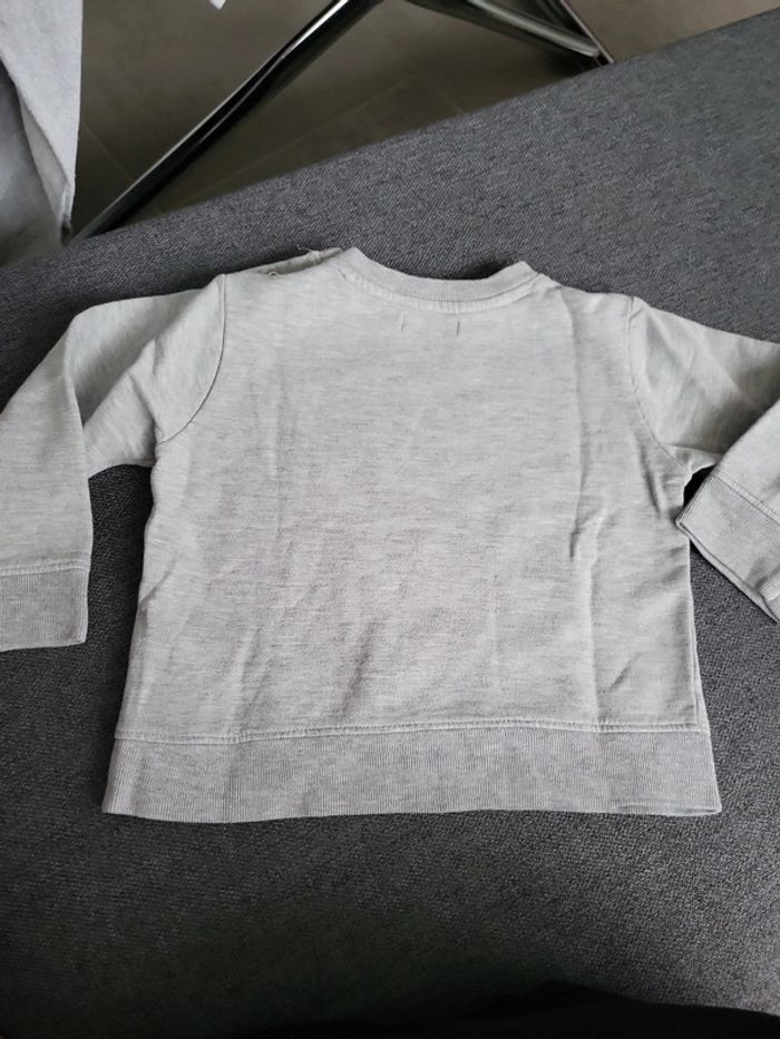 Pull gris - photo numéro 4