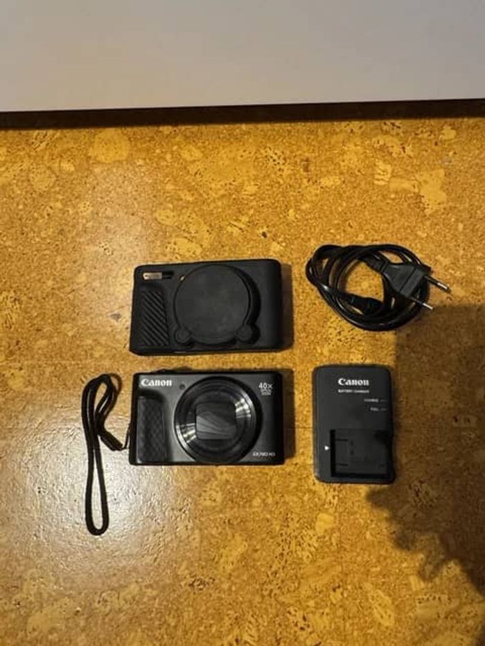 Canon PowerShot SX740 HS Lite Edition Noir - photo numéro 2