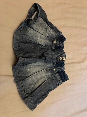 Jupe en jean plissée 4 ans