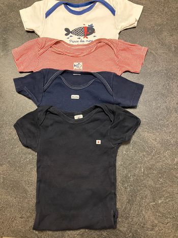 Lot de 4bodies manches courtes 24mois