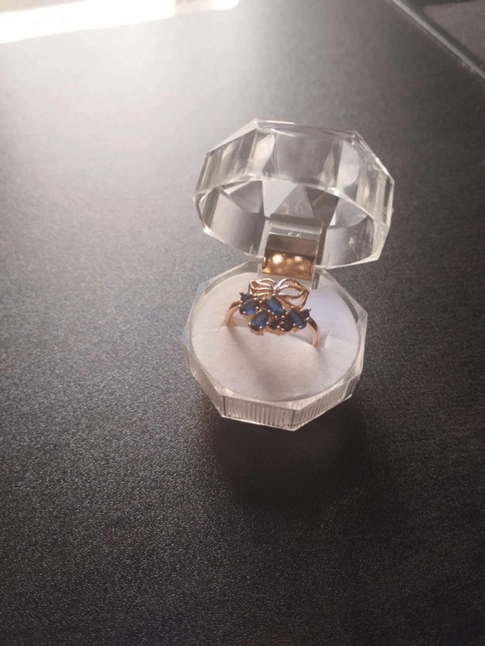 Bague vintage fleur avec coffret