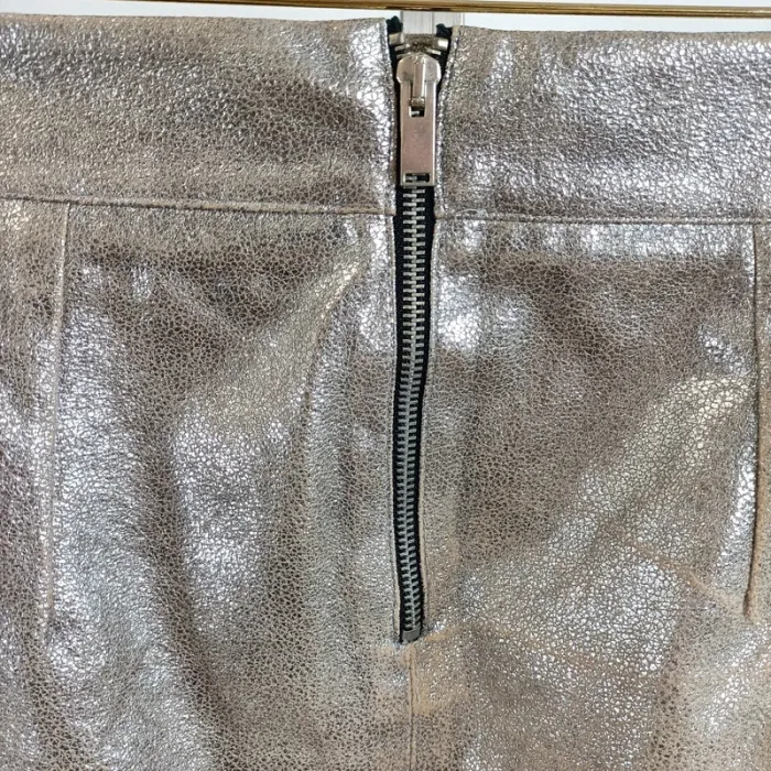 Mini jupe métallisée argentée Pull&Bear taille S fermeture zip tendance soirée A1396 - photo numéro 3