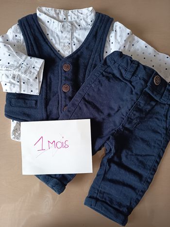 Tenue pour événement 1 mois