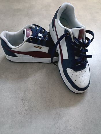 deux paires de basket enfant ou homme