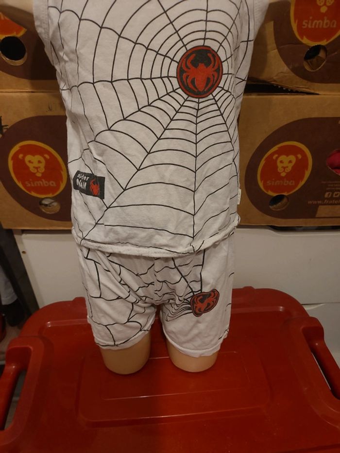 Ensemble spiderman 4 ans E10 - photo numéro 3
