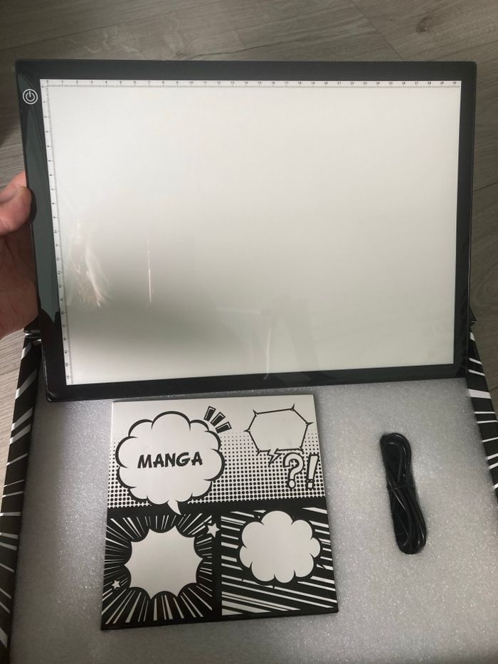 Tablette lumineuse manga - photo numéro 2