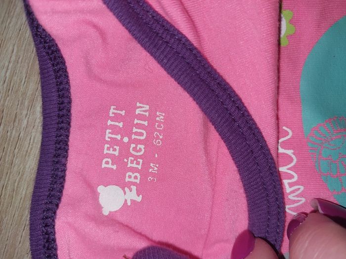 Lot body 3 mois - photo numéro 2