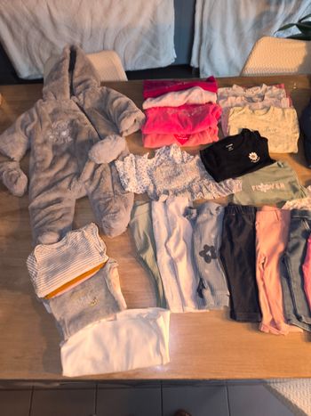 Lit vêtement bébé fille 6 mois