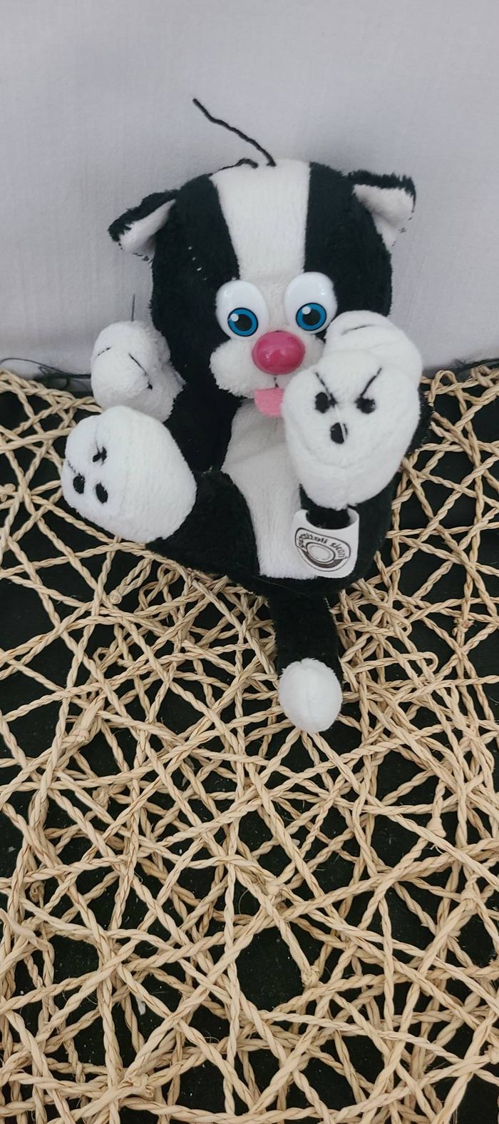 Chat Kinder Ferrero Petite Peluche doudou Mpg Giocattoli - photo numéro 2