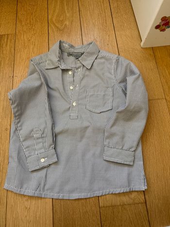 Chemise bébé garçon taille 4 ans neuves jamais porté ni point 