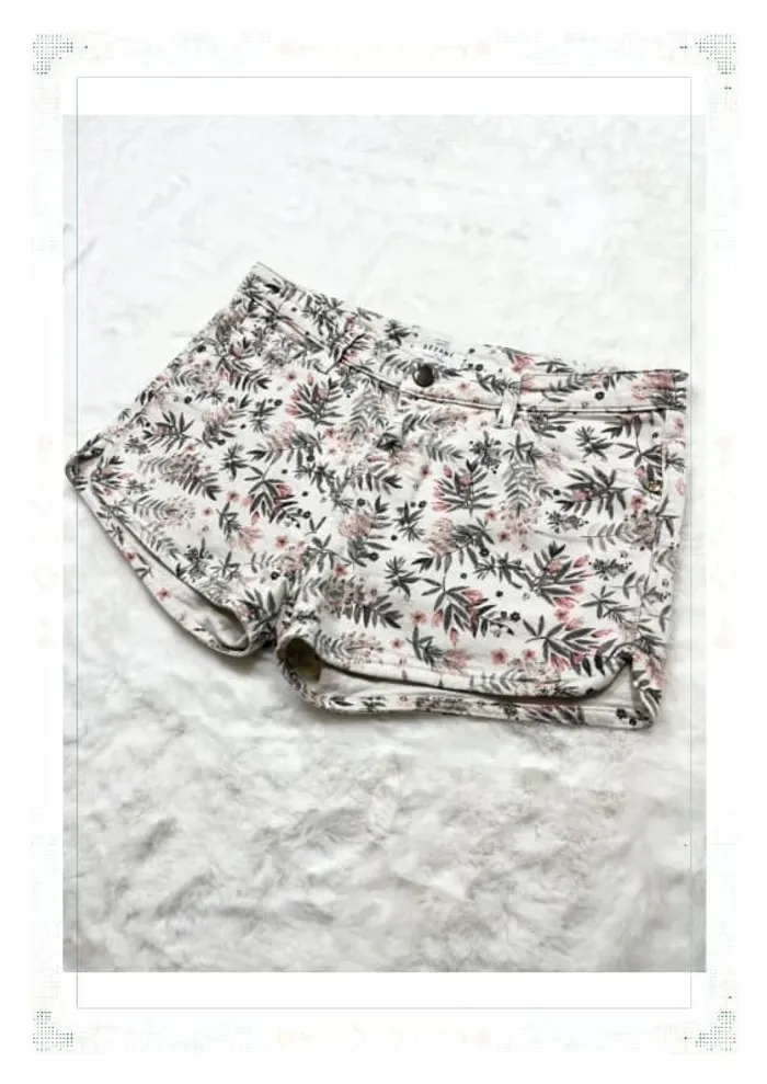 Short en jeans Sézane blanc à fleurs taille S femme – très bon état