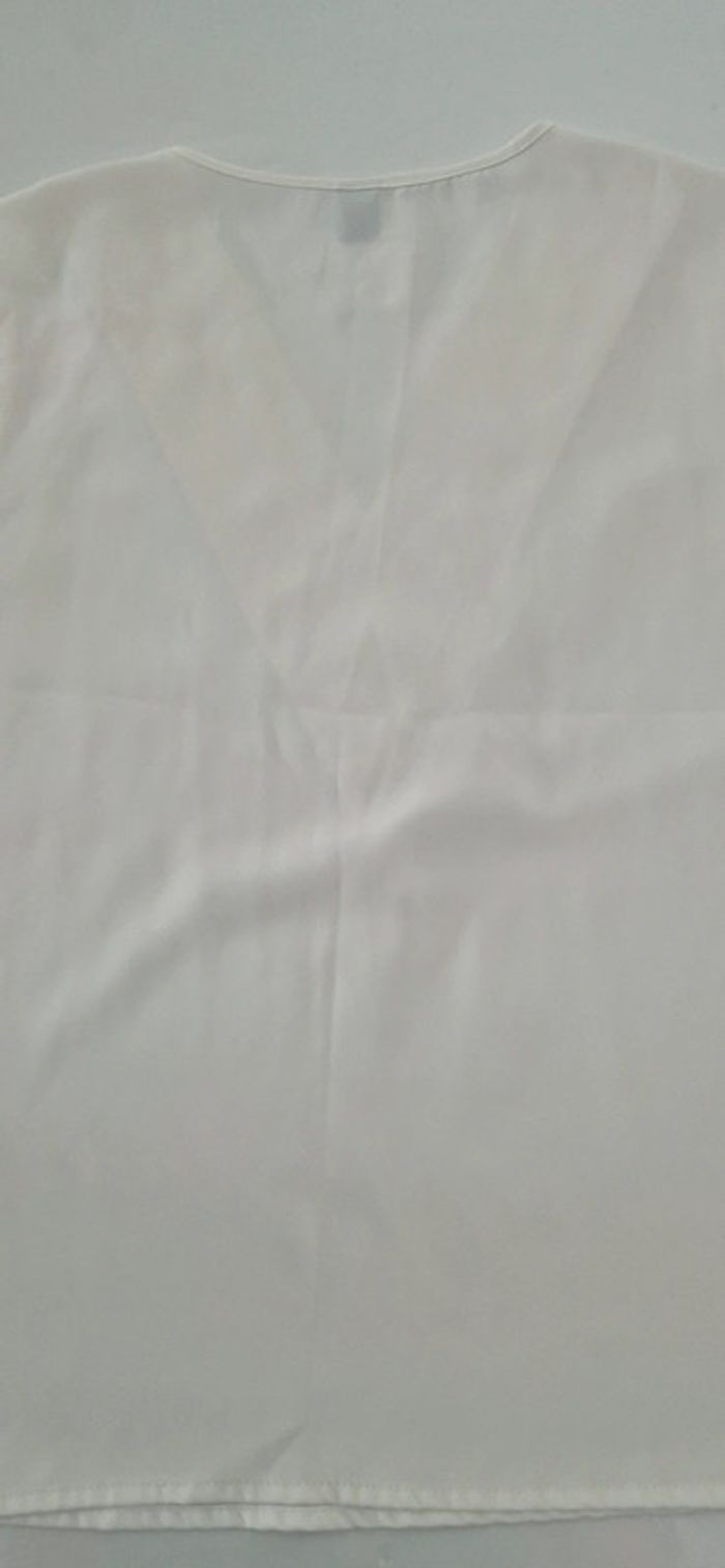 Tee shirt blanc - photo numéro 8
