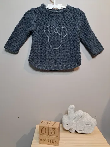 Pull - DIsney Baby - 3 mois