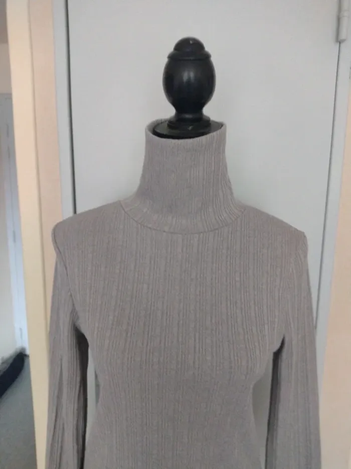 Pull col roulé gris côtelé – Taille 38 - photo numéro 2