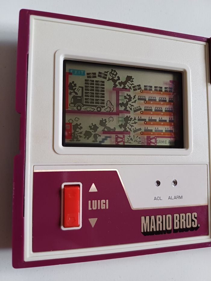 Jeu électronique Nintendo game and watch Mario Bros - photo numéro 3
