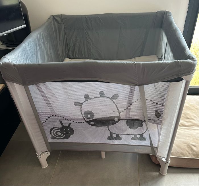 Parc pliable deux niveaux