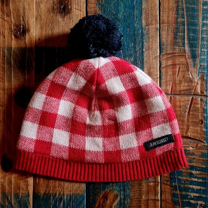 Bonnet en laine imprimé a carreaux