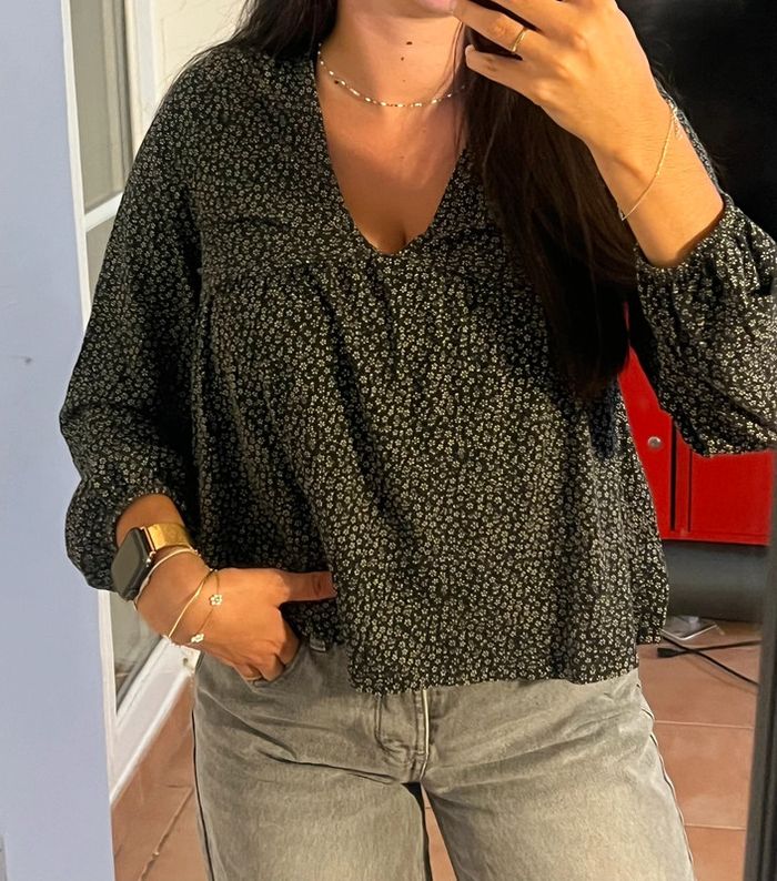 Superbe blouse parisienne - neuve - taille XS - pull&bear