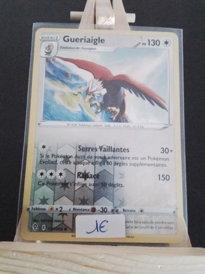 Carte Pokémon Gueriaigle Reverse 137/203