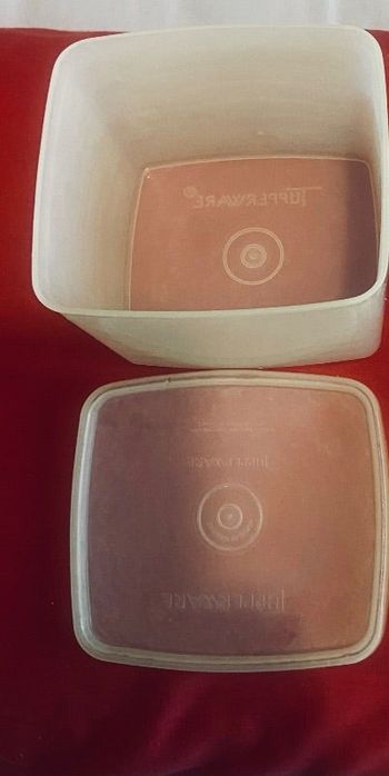 Boîte Tupperware