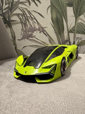 Lamborghini 1/24