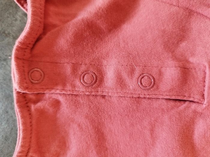 Haut rose petit coeur doré 18 mois - photo numéro 6