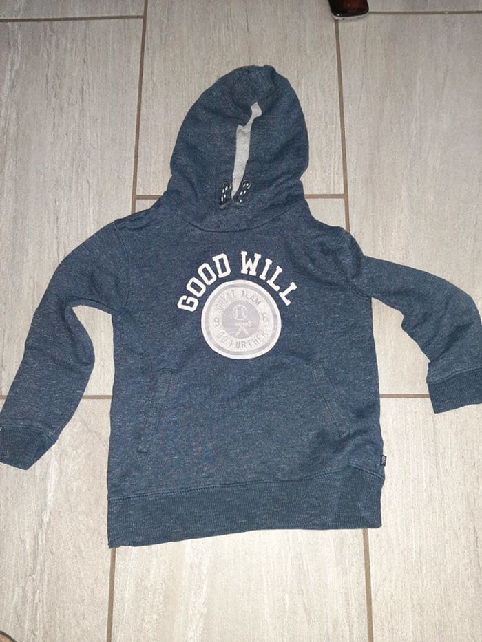 Pull sweat à capuche