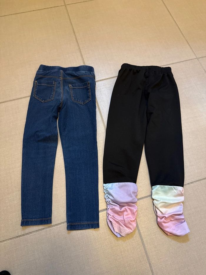 2 pantalons et un pull fille 5 ans - photo numéro 2