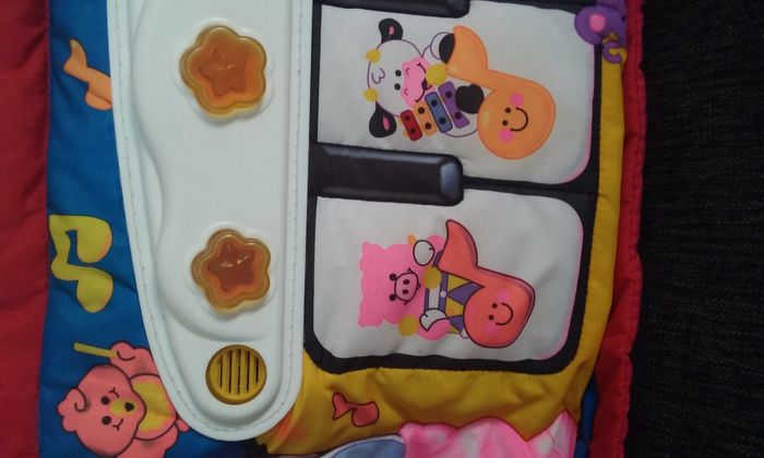 piano d'éveil avec liens d'attache Fisher-Price - photo numéro 2