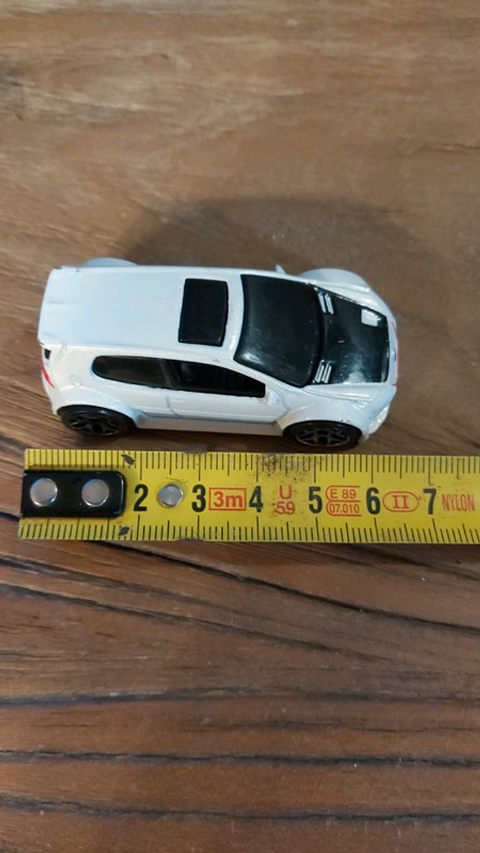 Golf GTI couleur blanc nacré - photo numéro 7