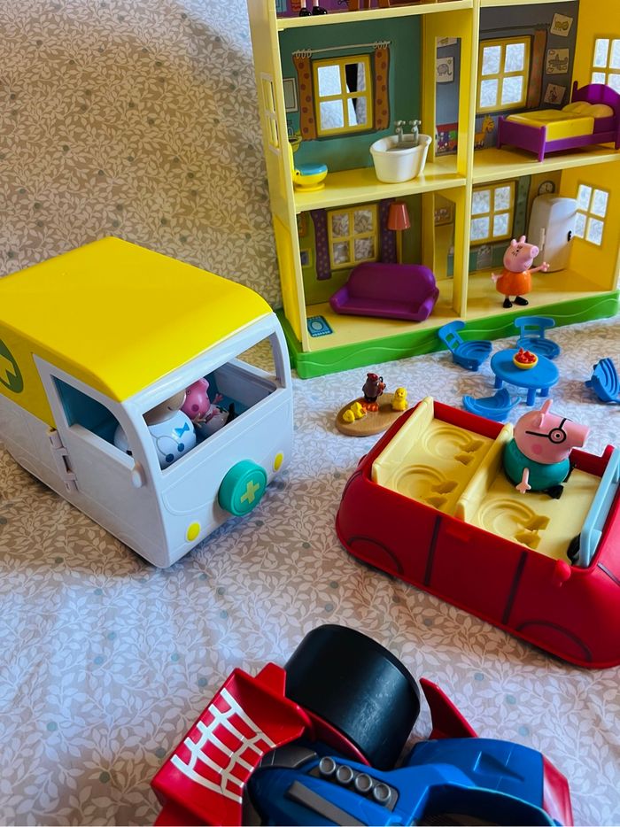 Ensemble Peppa Pig et Spiderman - photo numéro 3