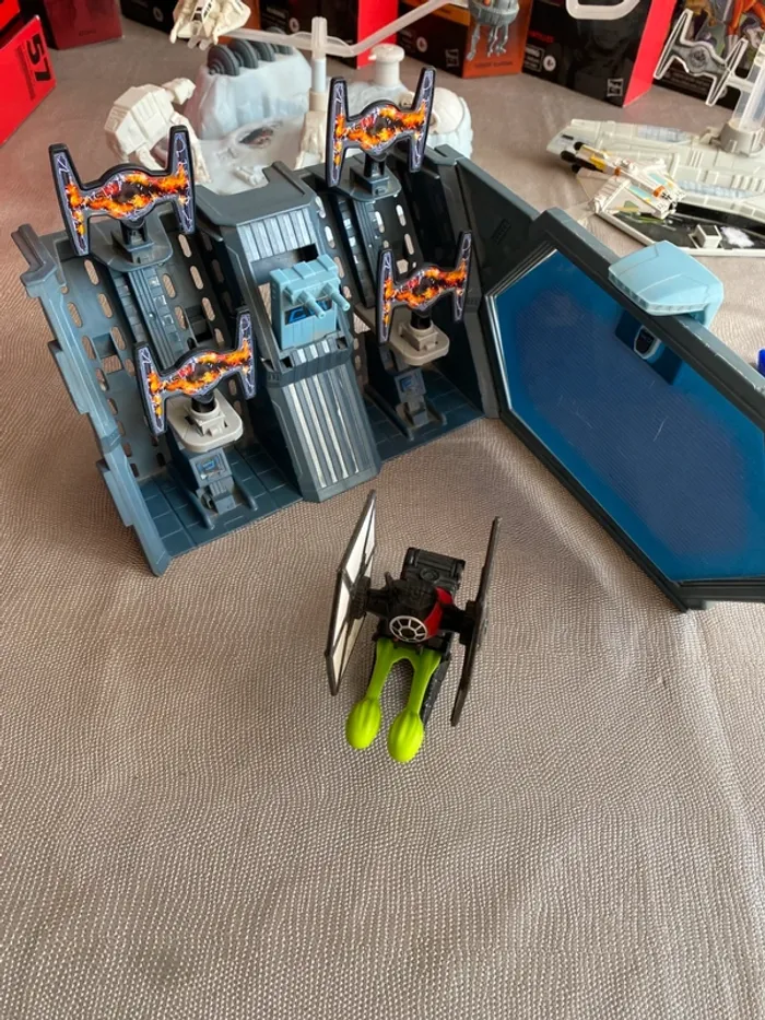 Lot 3 attack sets Star Wars Hotwheels - Hoth + Rebels transport + Tie fighters battle - Mattel 2014 - photo numéro 2