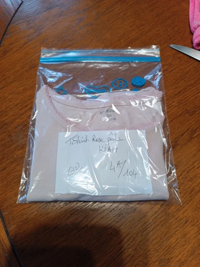 T-shirt rose pâle Kiabi 4A - photo numéro 4