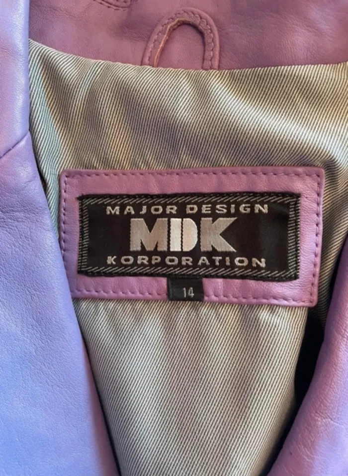Veste en cuir lilas - photo numéro 7