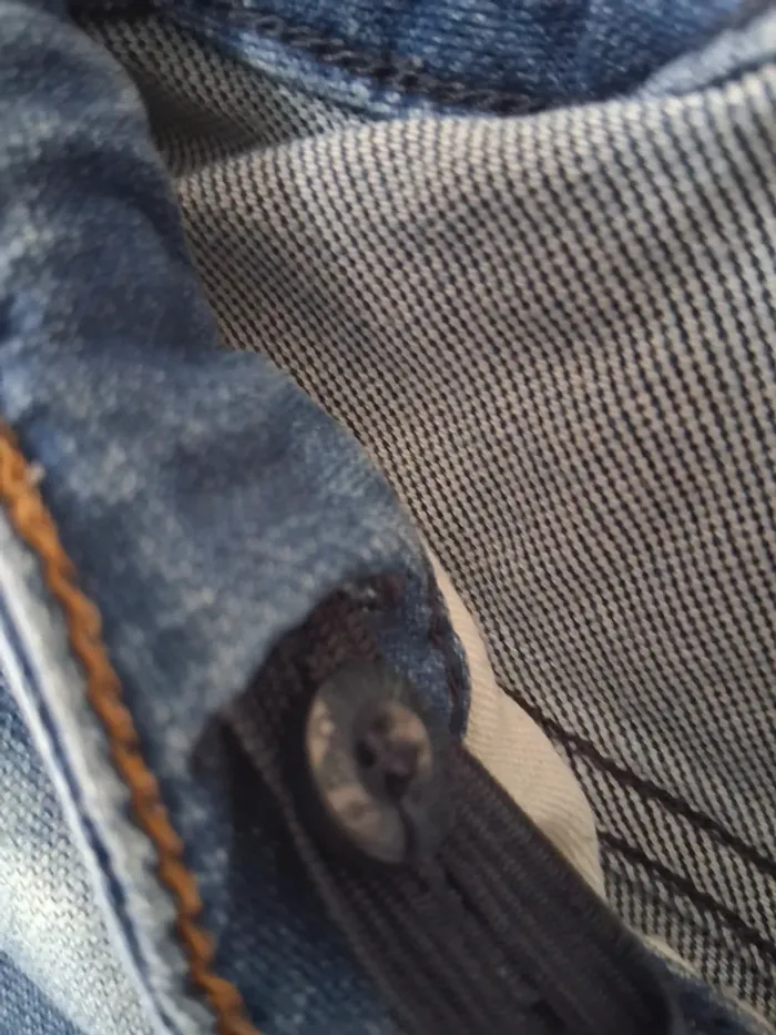 Jeans troué  regular taille ajustable taille 14 ans super soft - photo numéro 3