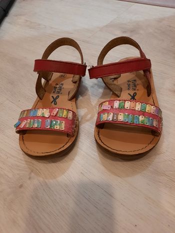 Sandales