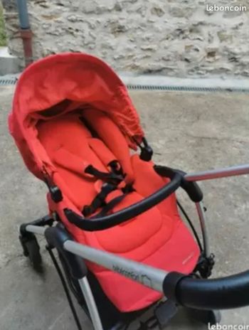 Poussette bébé confot