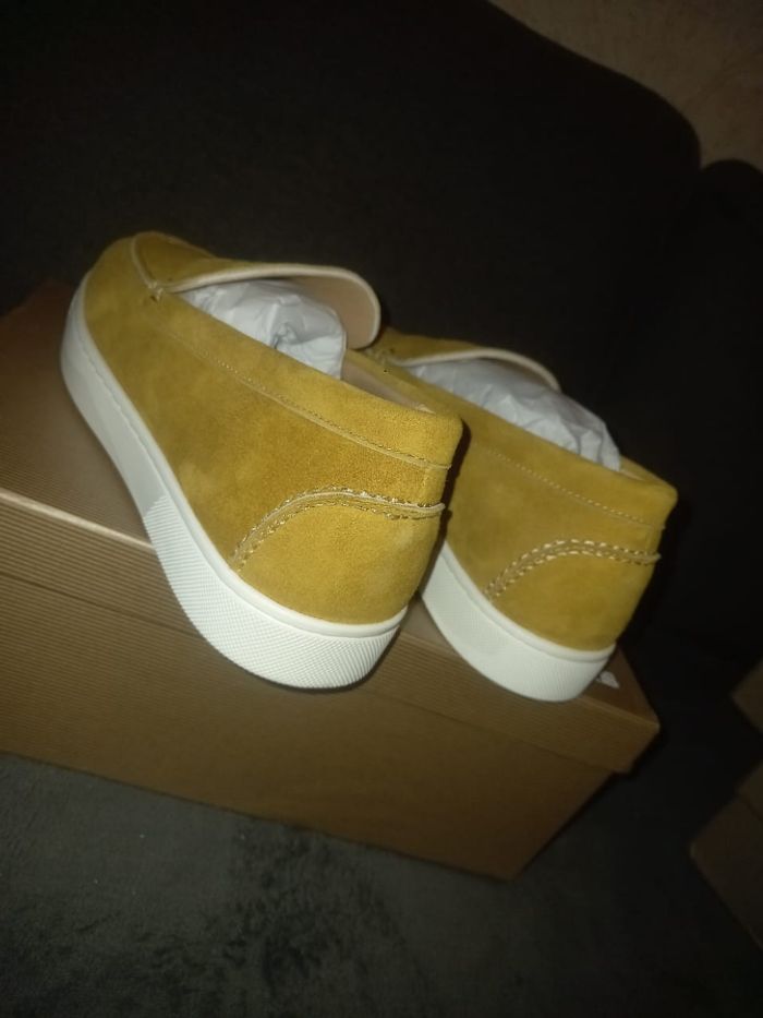 Christian Louboutin - photo numéro 2