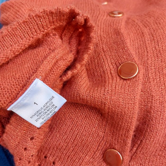 Joli pull taille S - photo numéro 4