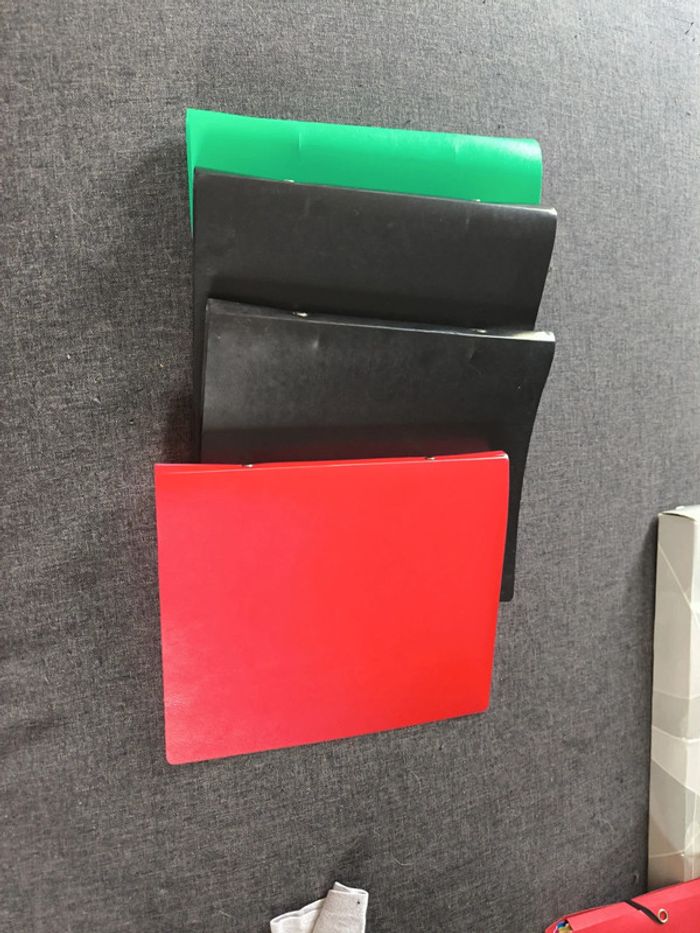 Lot de 4 petits classeurs