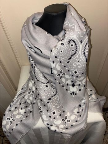 Foulard bandana gris