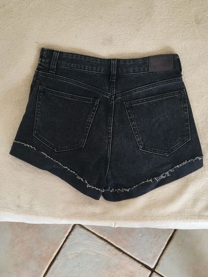 Magnifique short. - photo numéro 4