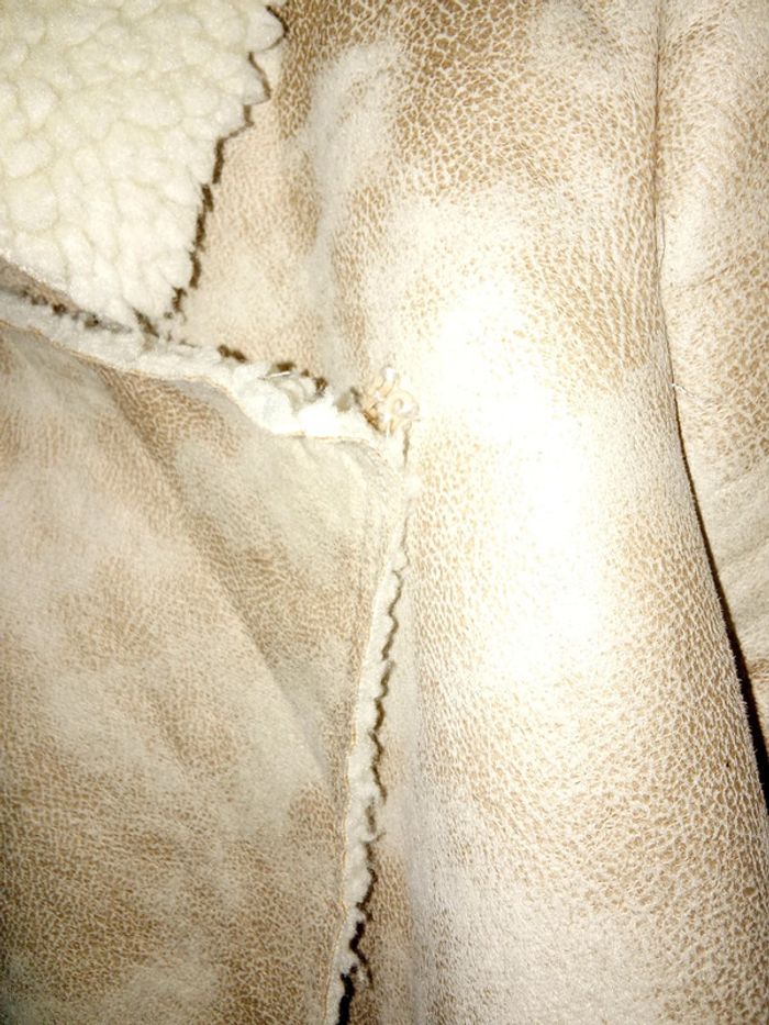 Veste hiver beige suédine et style mouton à l'intérieur Mango taille XS - photo numéro 4