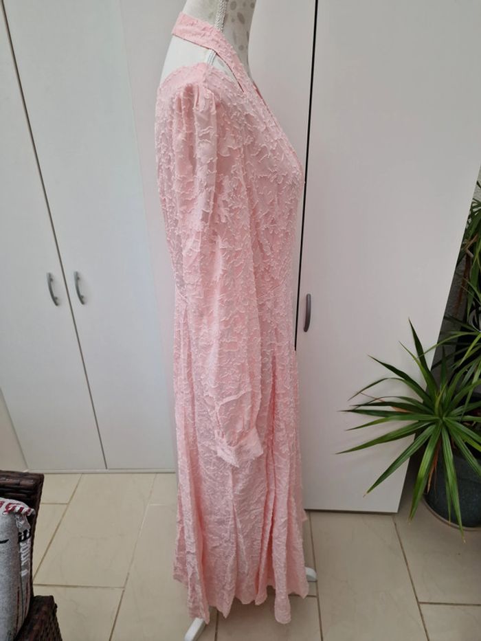 Robe Longue Dentelles Fleurs Rose Poudre - photo numéro 7